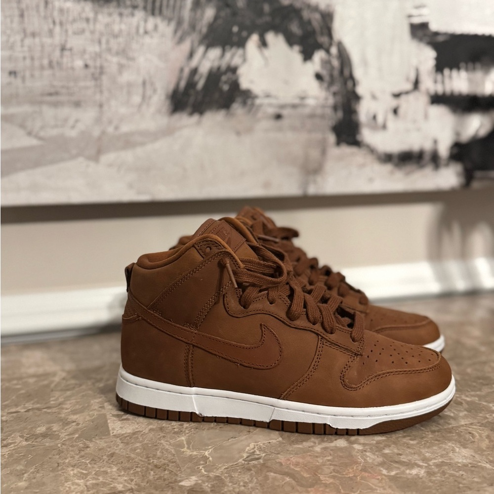 Nike Dunk High Premium “Wheat Flax” Women’s Sneakers | Size 8